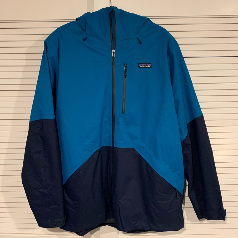 Patagonia Men’s Snowshot Jacket. Ski / snowboard shell jacket. Andes Blue